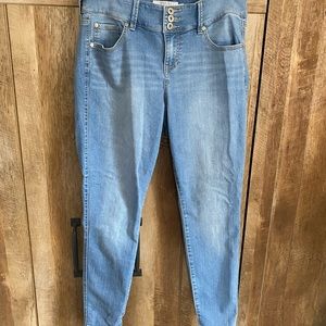 Torrid 14 Regular Jeggings